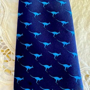 Hermes tie.  Kangaroo theme